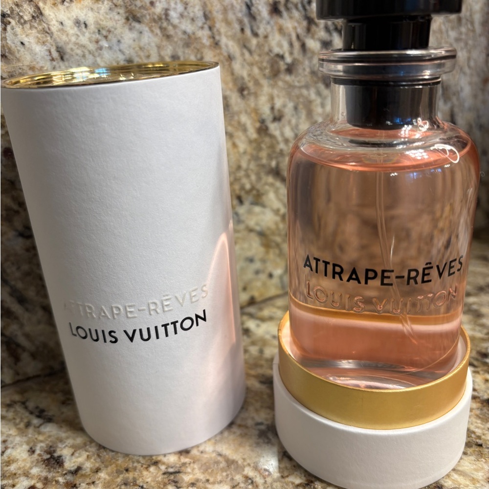 Louis Vuitton Attrape-Rêves perfume.